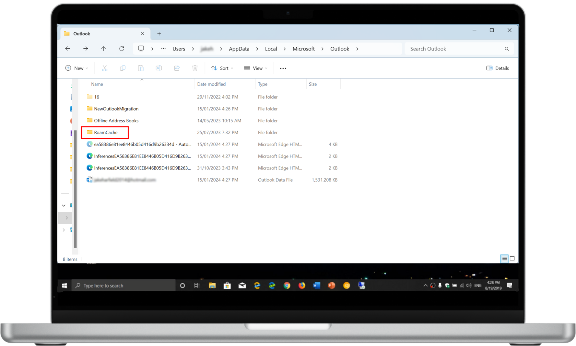 A screenshot of the Windows Explorer showing where the RoamCache folder is located. A screenshot of the Windows Explorer showing where the RoamCache folder is located.
