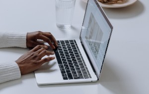 Browser Fingerprinting: What Is It, and How Can You Prevent It? Browser Fingerprinting: What Is It, and How Can You Prevent It?