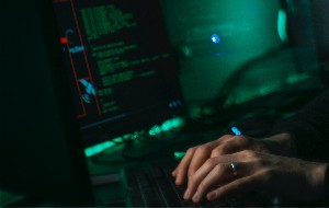 How to Protect Yourself from Cyberstalking How to Protect Yourself from Cyberstalking