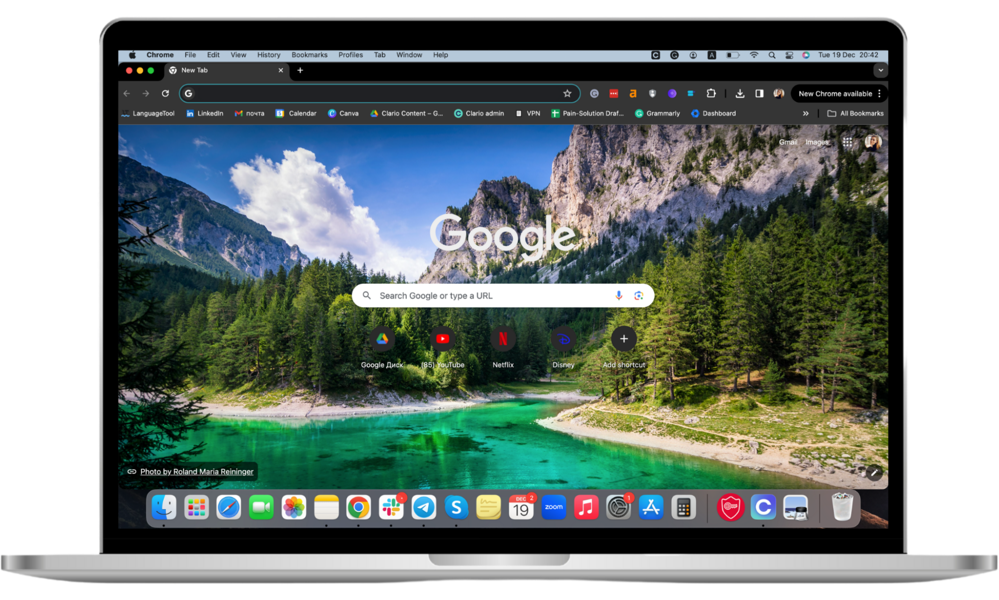 Google Chrome home page on a Mac screen. Google Chrome home page on a Mac screen.