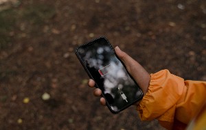 Can a Mobile Phone Battery Track You Can a Mobile Phone Battery Track You