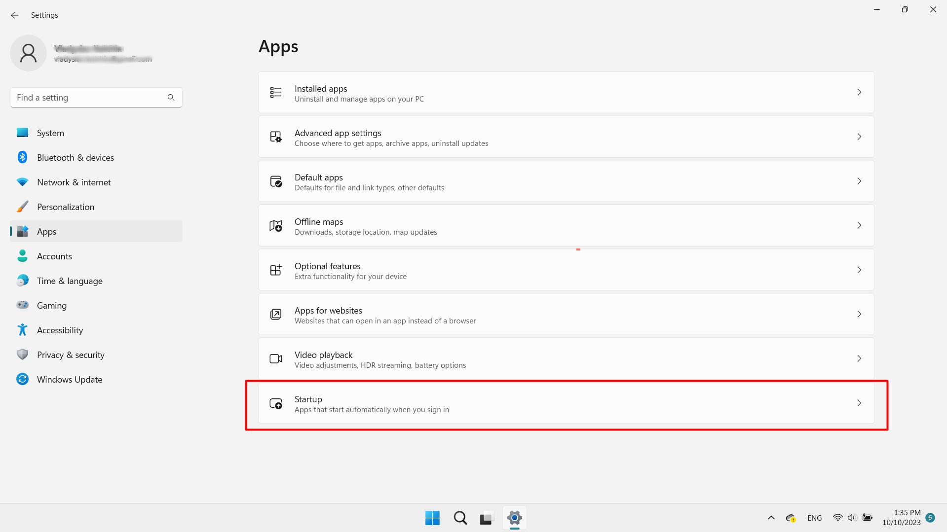 Choosing the Startup option in app settings on a Windows device. Choosing the Startup option in app settings on a Windows device.