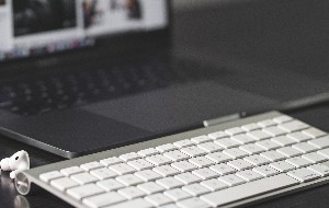 Rootkit: What Is It & How to Remove It? Rootkit: What Is It & How to Remove It?