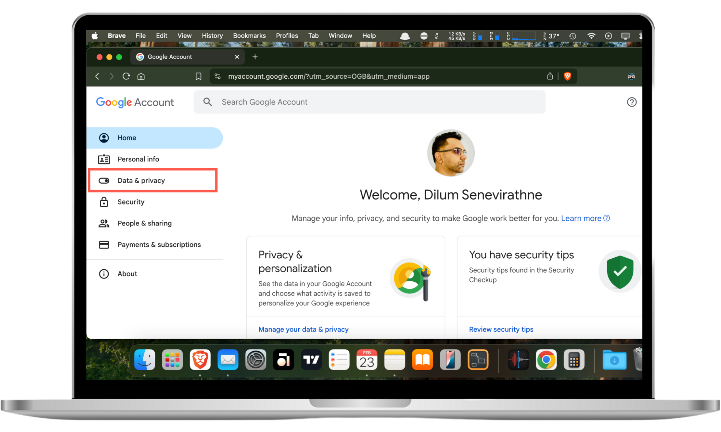 This browser screenshot shows how to access the Data & Privacy panel in your Google Account if you want to block or allow personalized Google ads. This browser screenshot shows how to access the Data & Privacy panel in your Google Account if you want to block or allow personalized Google ads.