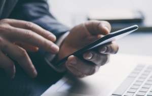 Is Carrier Hub a spy app?