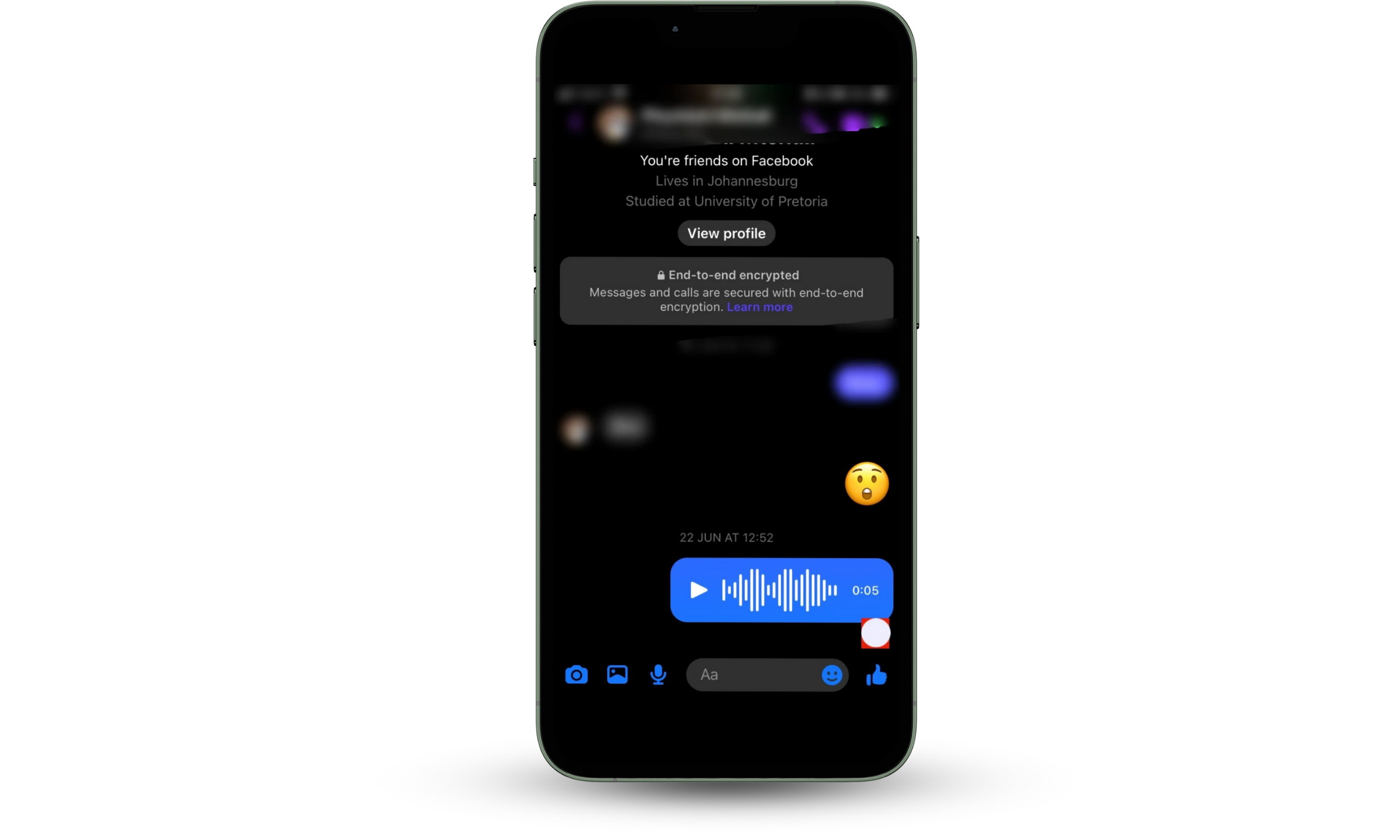 Facebook Messenger chat on mobile app with profile image under voice message Facebook Messenger chat on mobile app with profile image under voice message